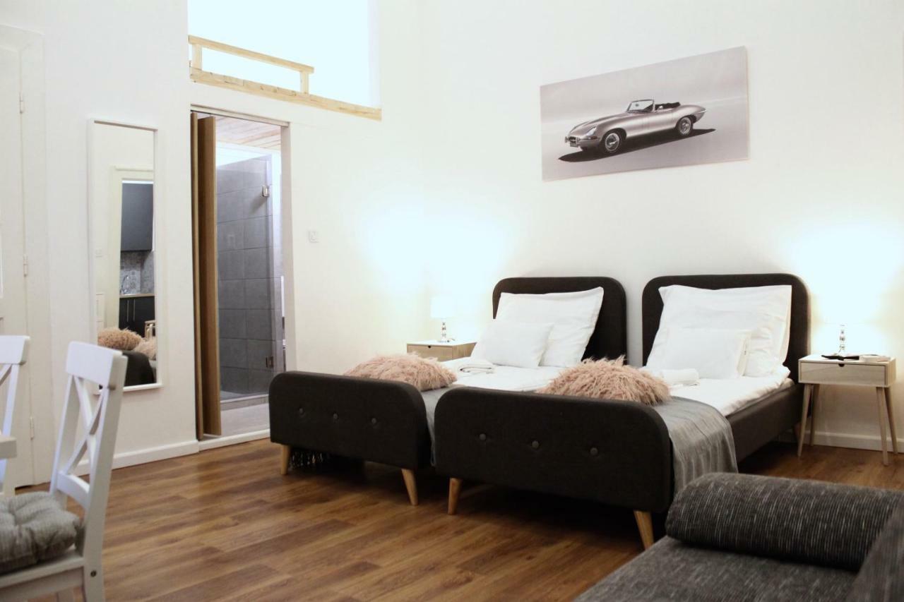 City Center Apartman - Weidlich Palace - Miskolc Kültér fotó