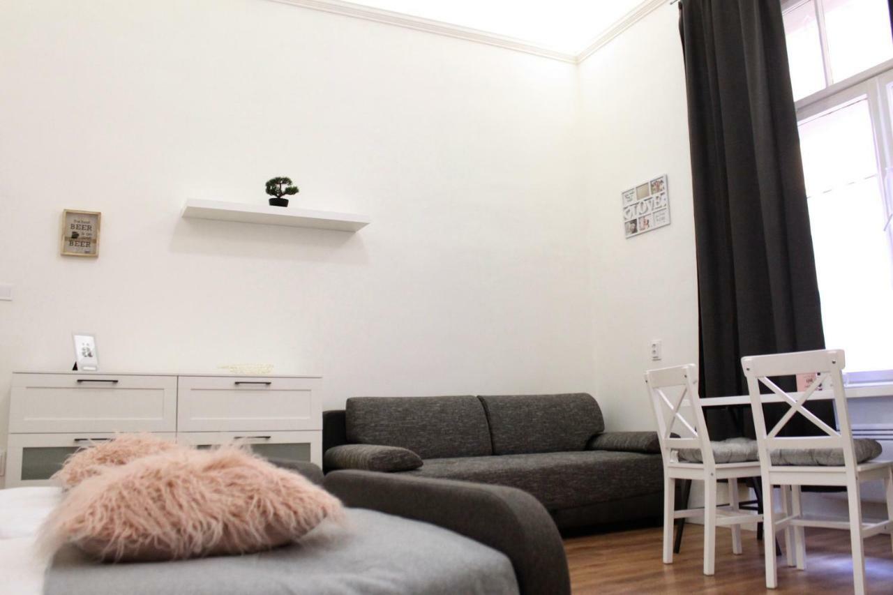 City Center Apartman - Weidlich Palace - Miskolc Kültér fotó