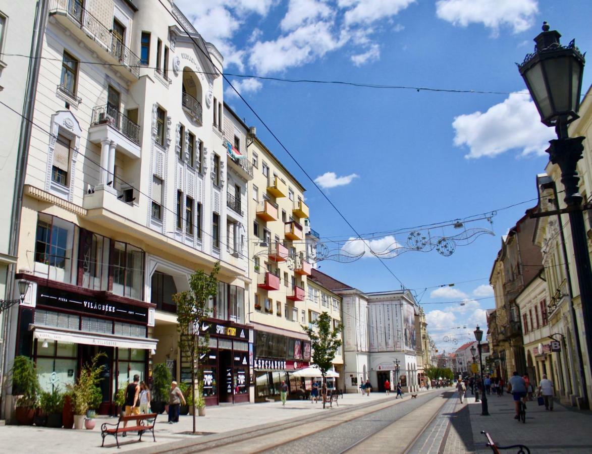 City Center Apartman - Weidlich Palace - Miskolc Kültér fotó